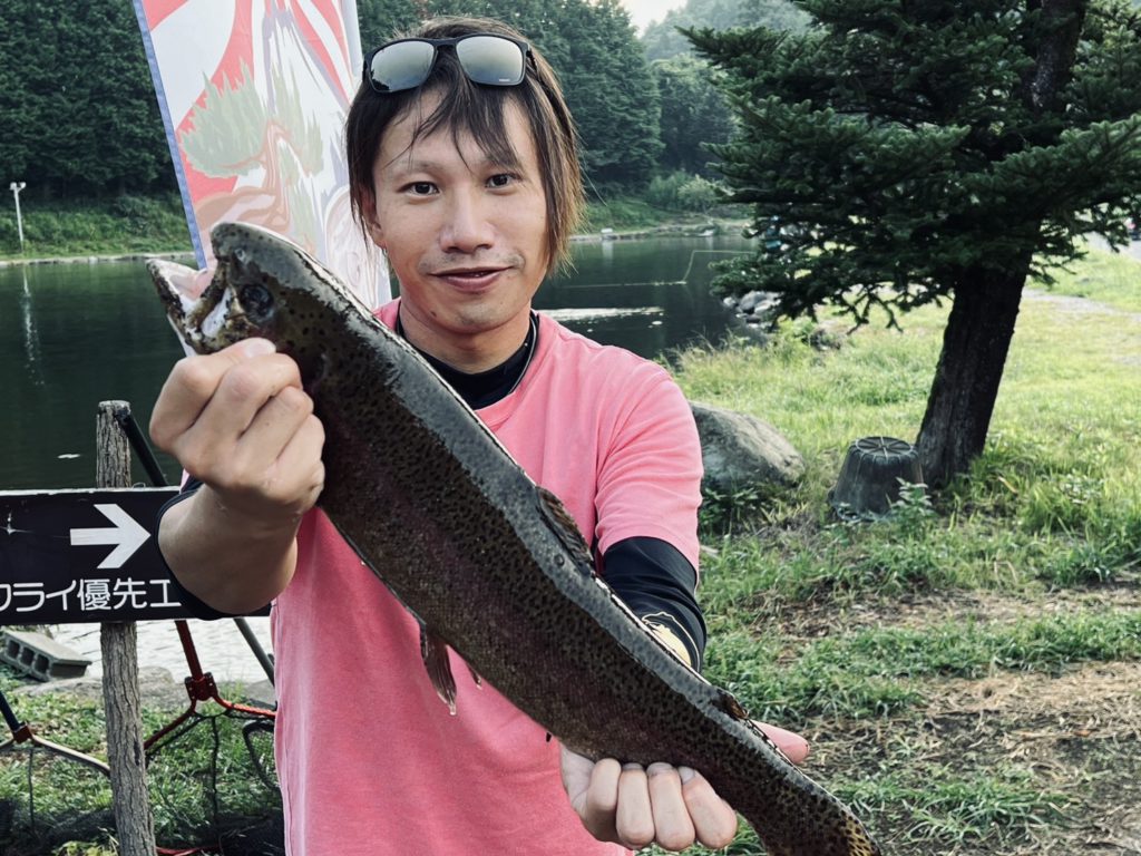 【頂鱒５５ｃｍ】全体