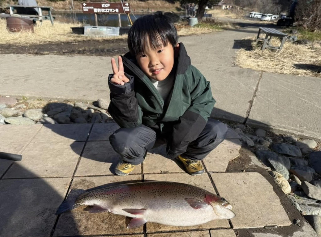 【頂鱒７０ｃｍ】全体