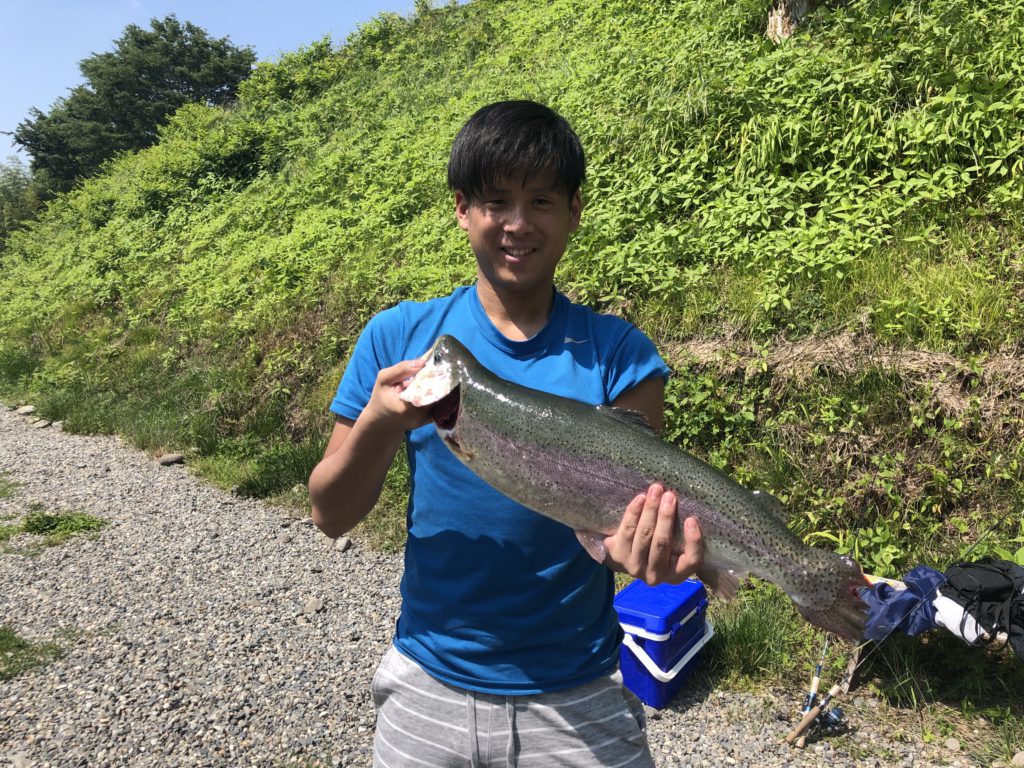 【頂鱒６０ｃｍ】全体