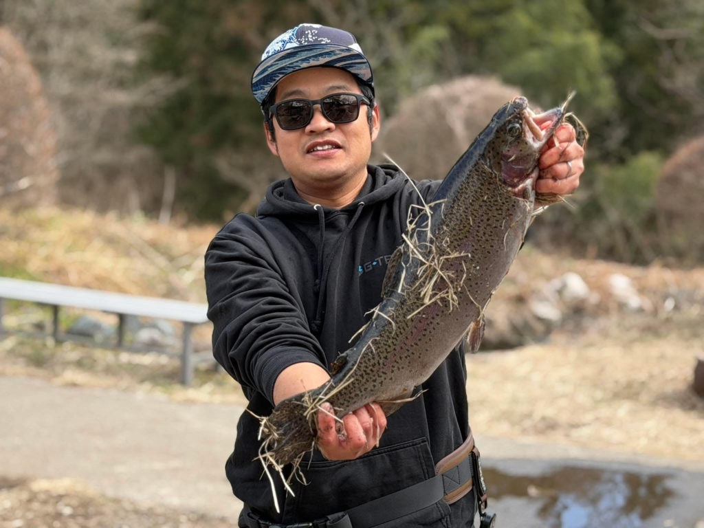 【頂鱒５５ｃｍ】全体