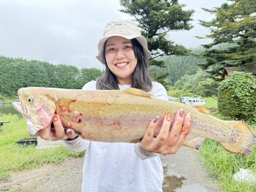 【頂鱒５２ｃｍ】全体