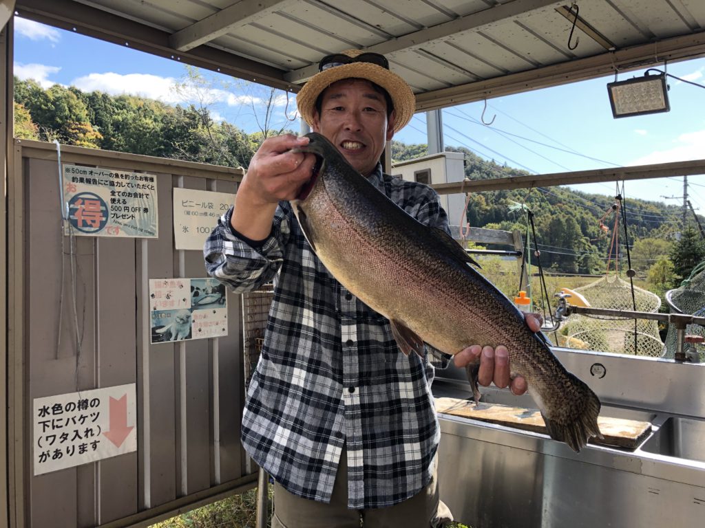 【ロックトラウト６５ｃｍ】全体