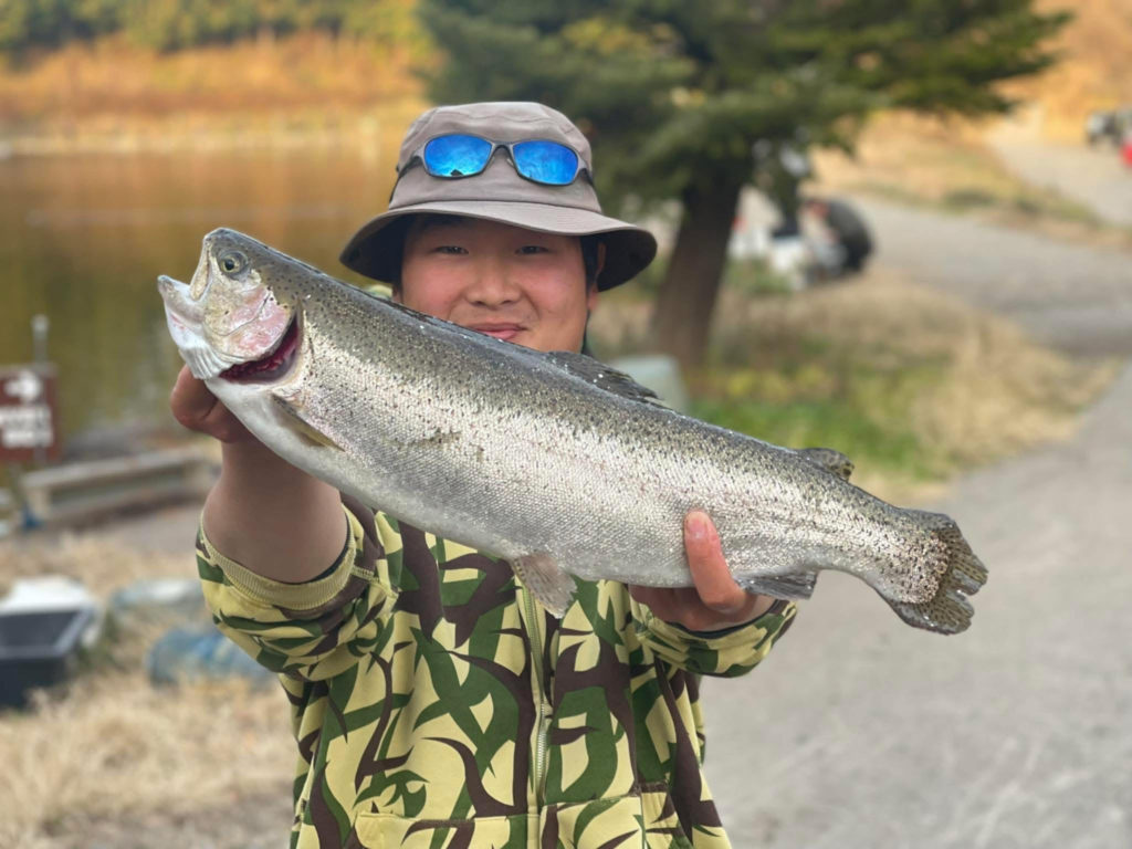 【頂鱒５０ｃｍ】全体