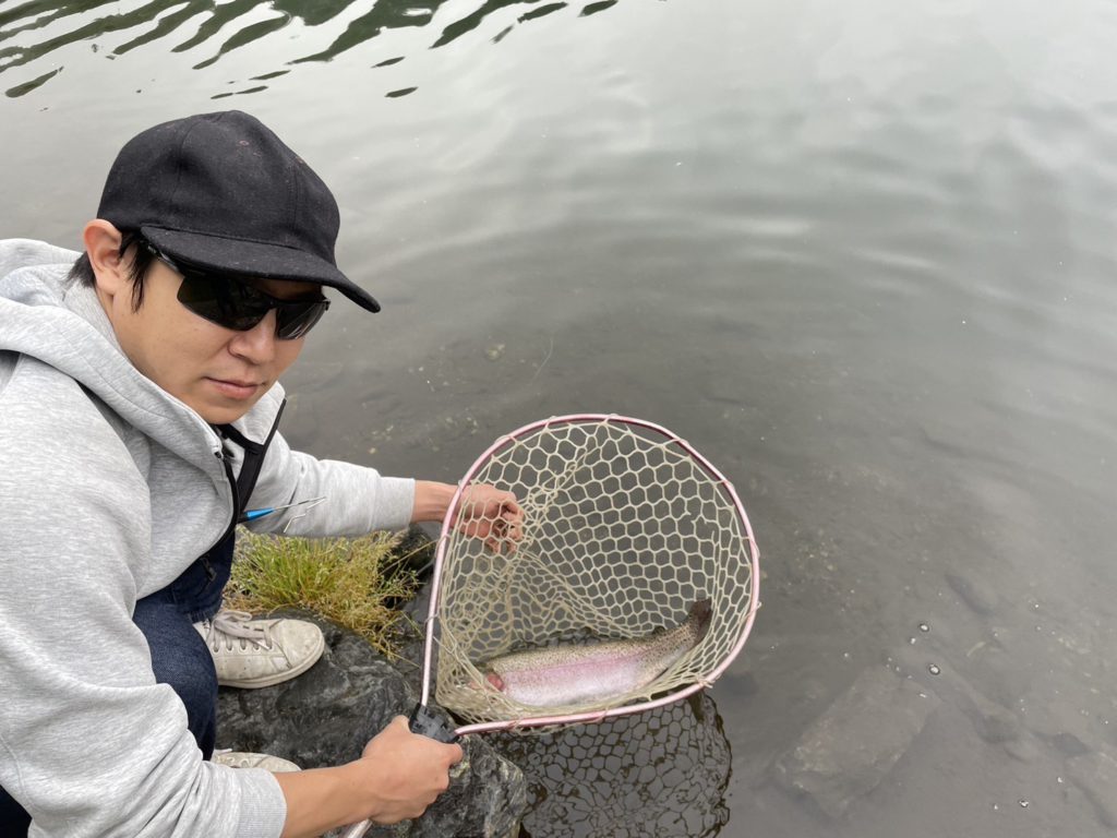 【頂鱒５６ｃｍ】全体