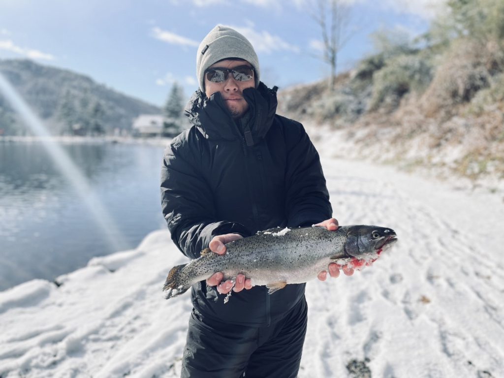 【頂鱒５４ｃｍ】全体