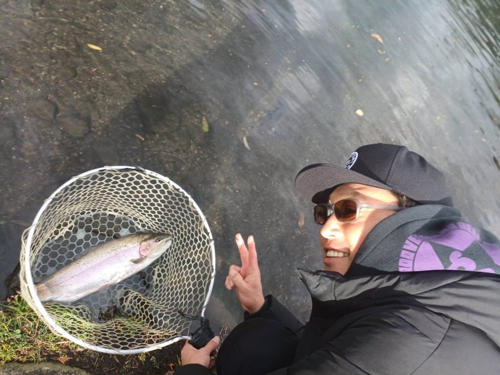 【頂鱒５１ｃｍ】全体