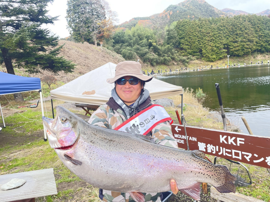 【頂鱒７４ｃｍ】全体