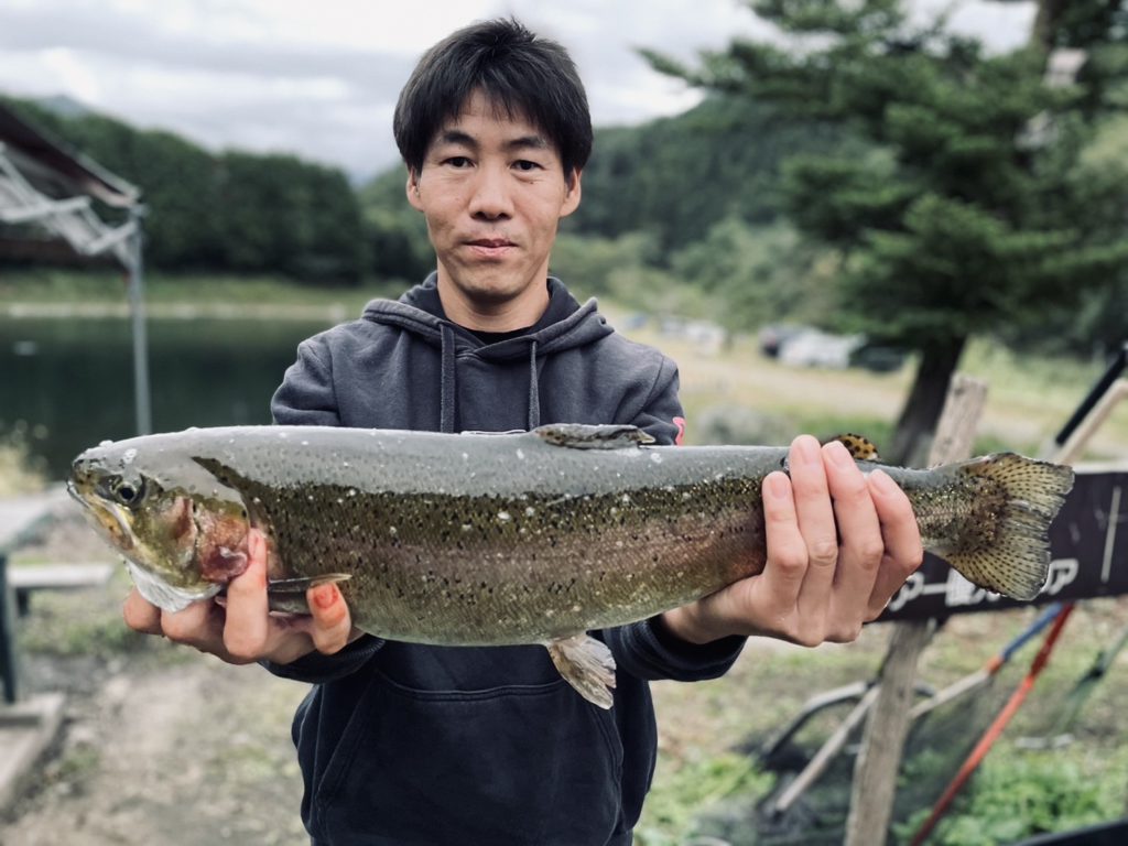 【頂鱒５１ｃｍ】全体