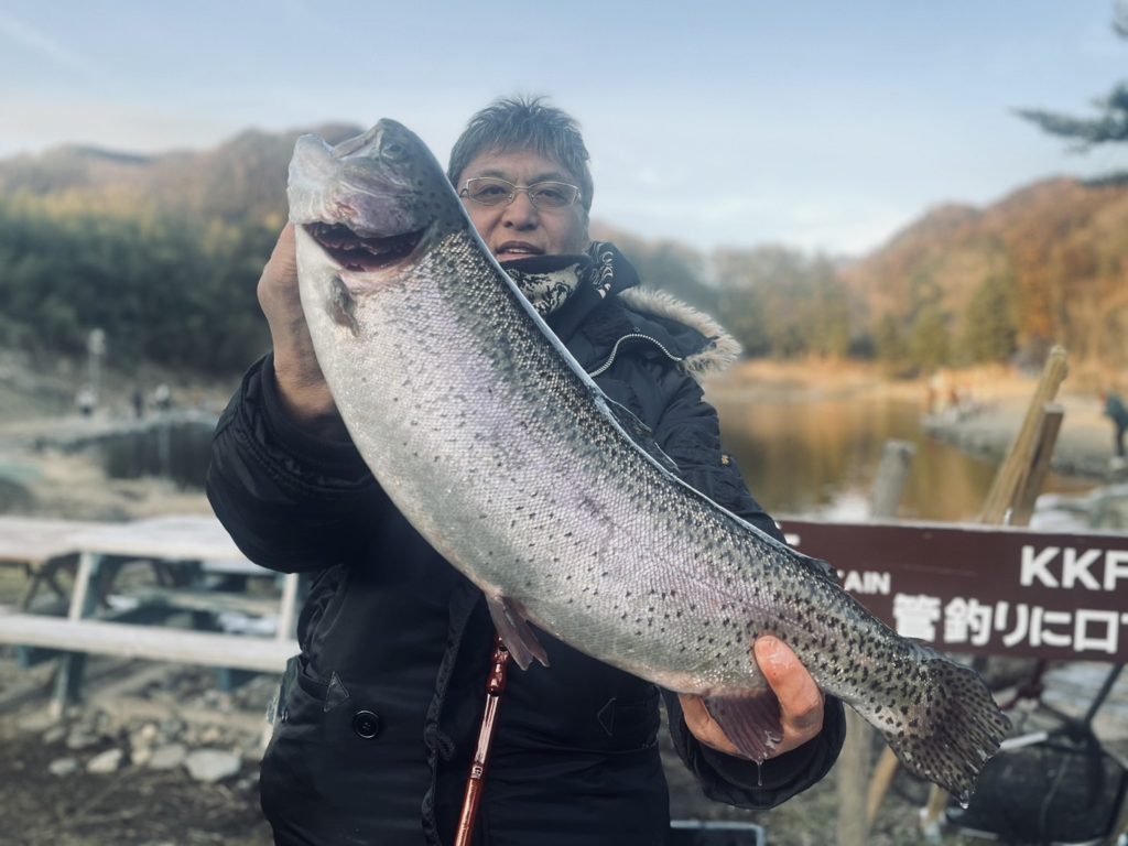 【頂鱒６１ｃｍ】全体