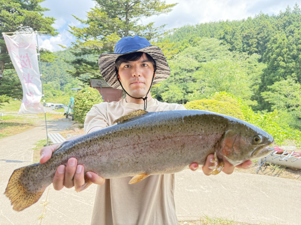 【頂鱒５１ｃｍ】全体