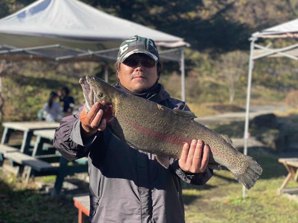 【頂鱒７４ｃｍ】全体
