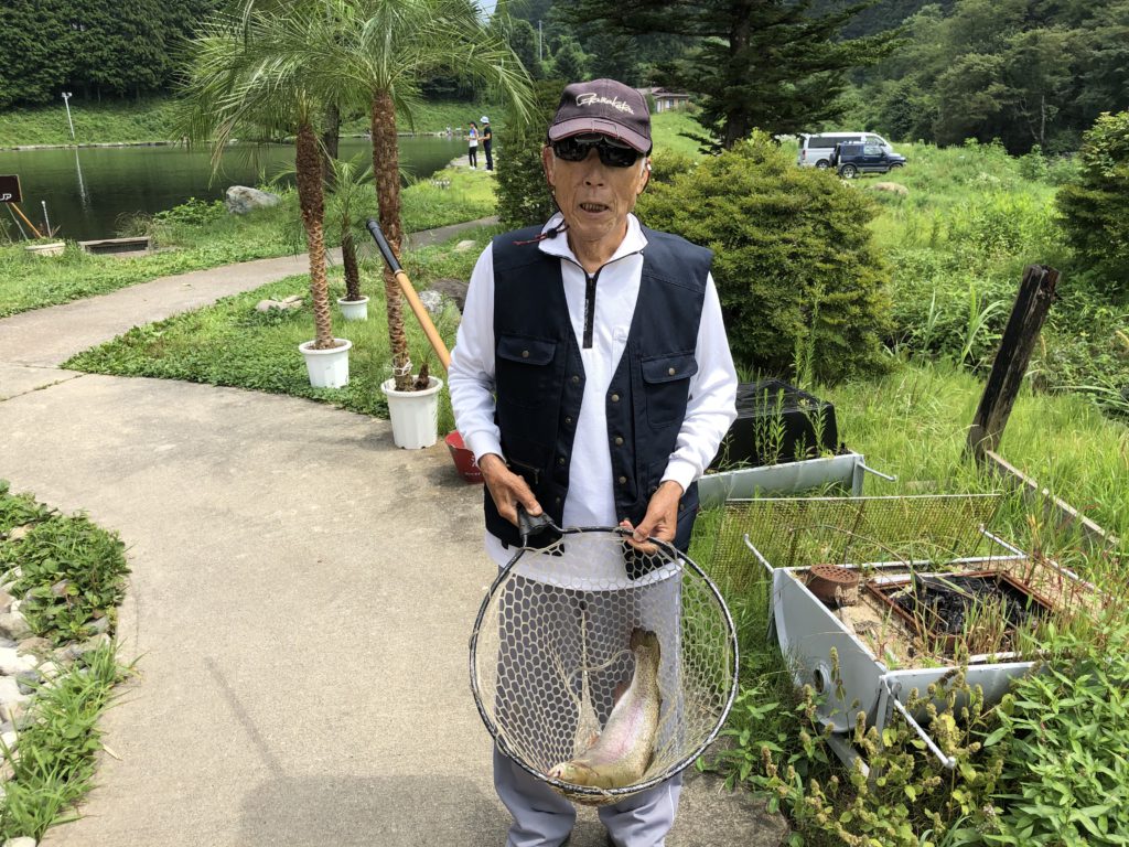 【頂鱒５０ｃｍ】全体