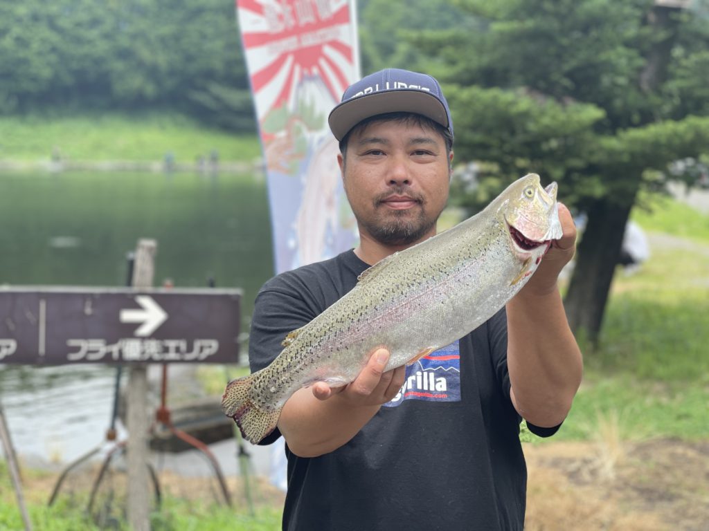 【頂鱒５０ｃｍ】全体