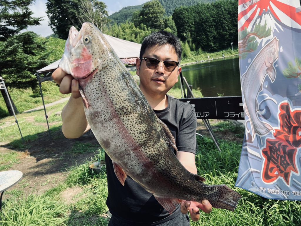 【頂鱒６２ｃｍ】全体