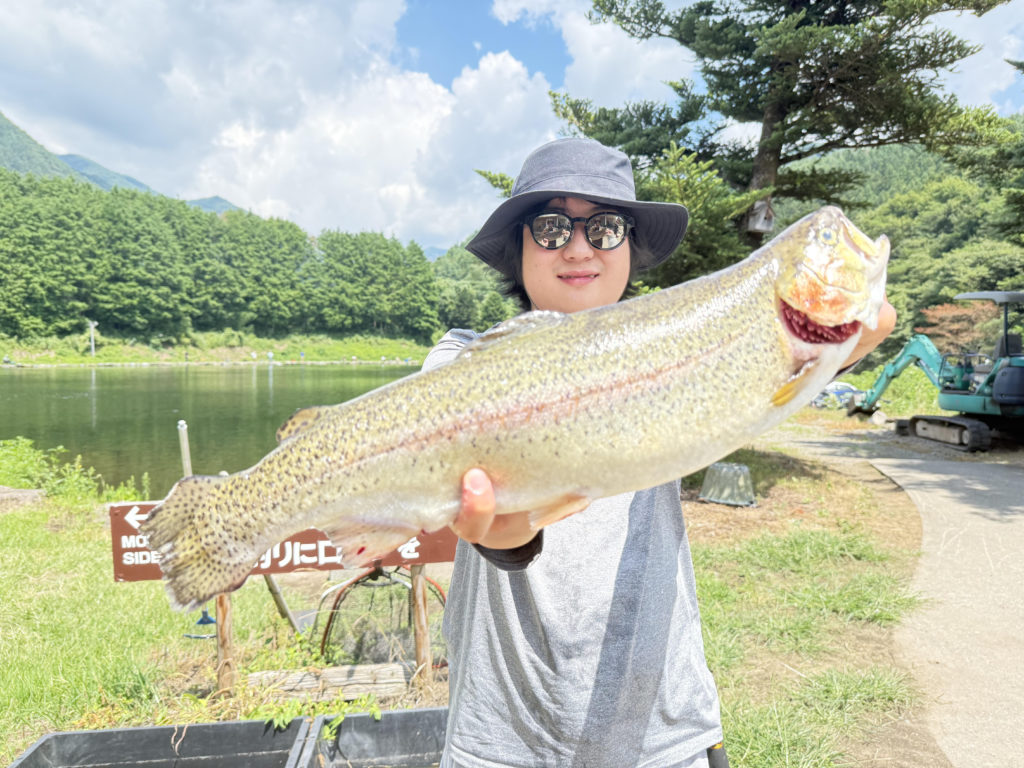 【頂鱒５０ｃｍ】全体