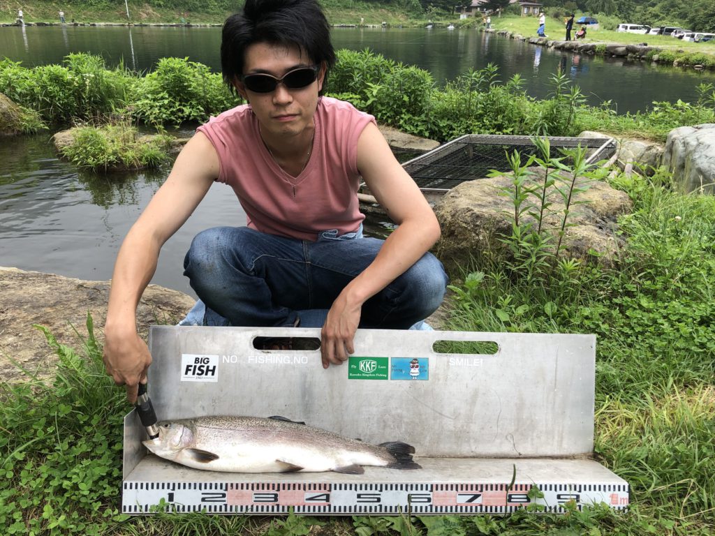【ロックトラウト６０ｃｍ】全体