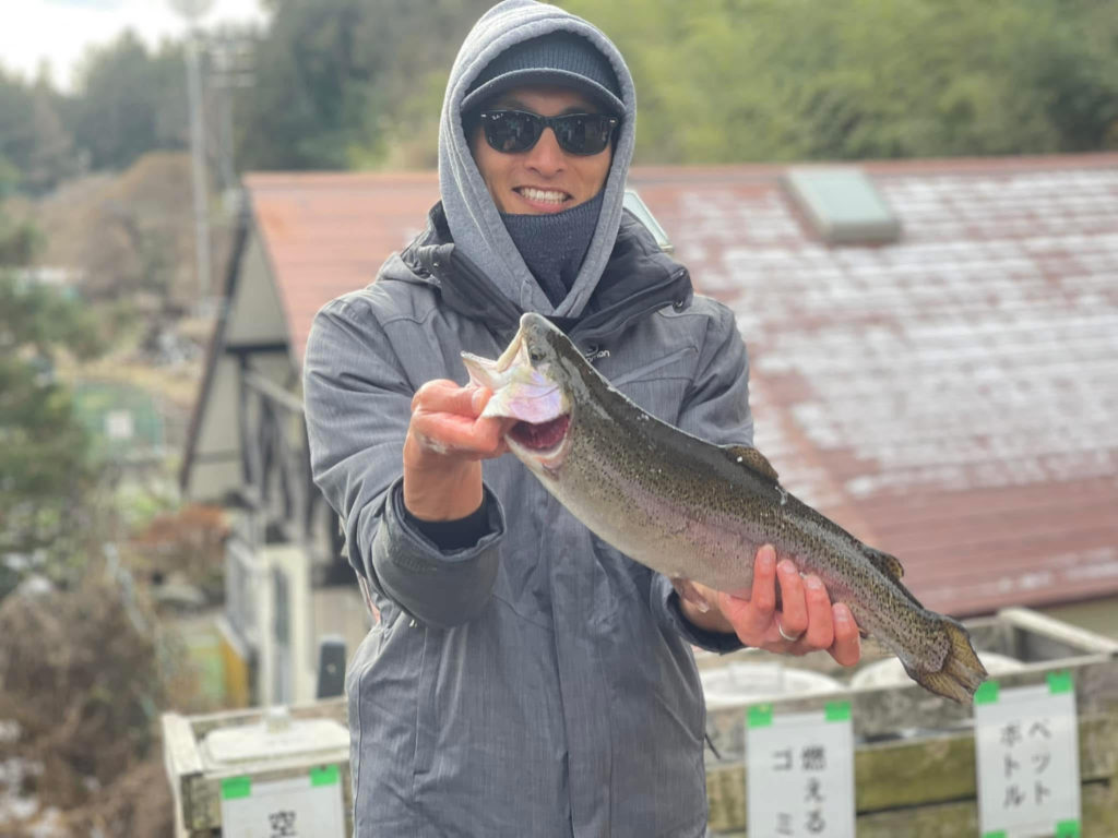 【頂鱒５２ｃｍ】全体