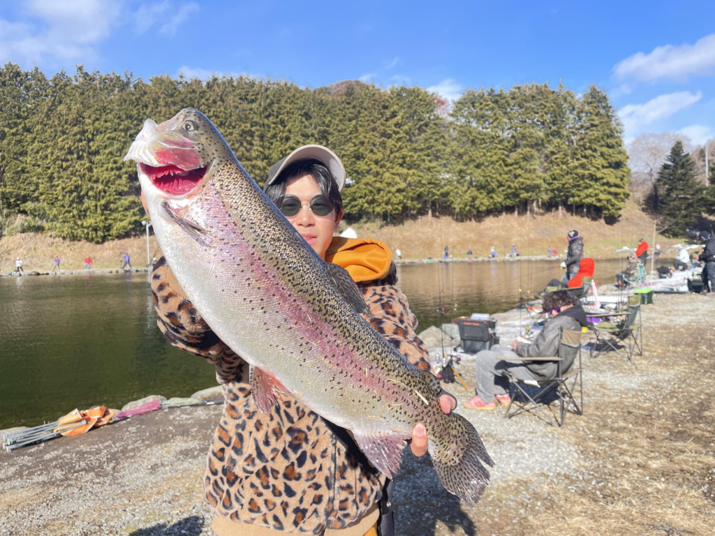 【頂鱒６１ｃｍ】全体