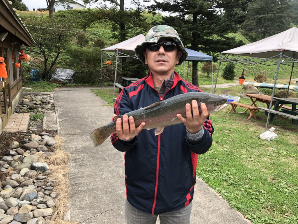 【頂鱒５１ｃｍ】全体