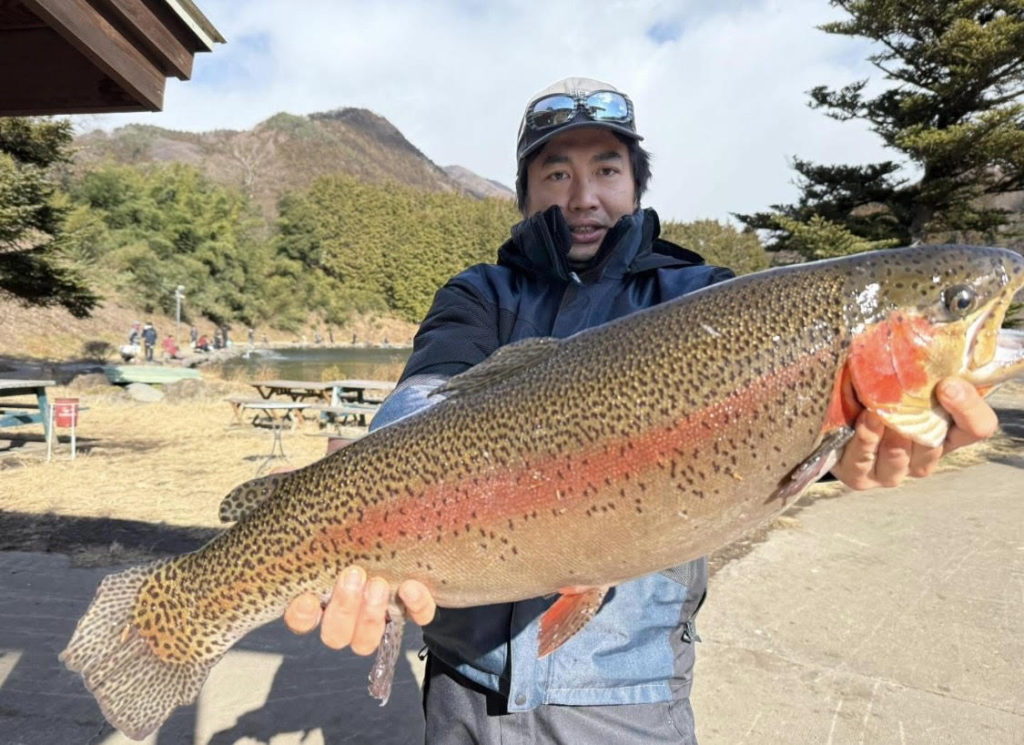 【頂鱒７１cm】全体