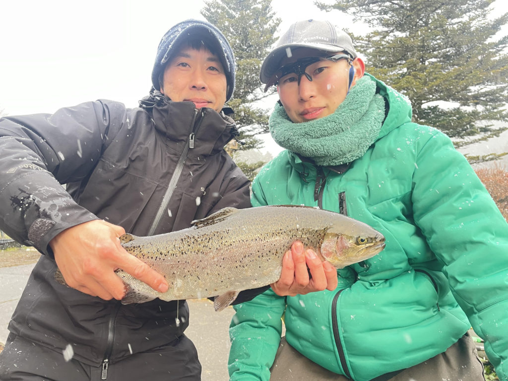 【頂鱒５０ｃｍ】全体