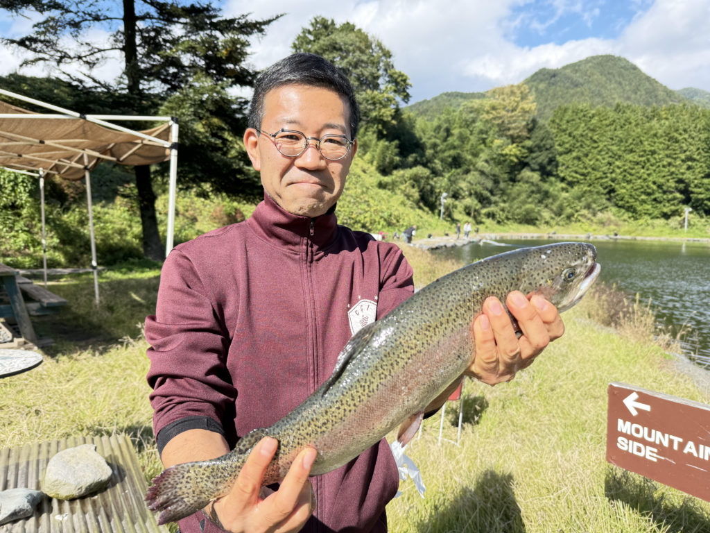 【頂鱒５０ｃｍ】全体