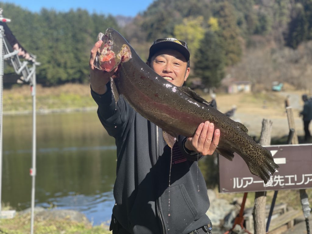 【頂鱒７５ｃｍ】全体