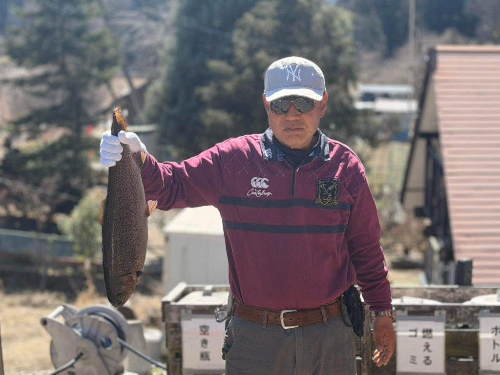 【頂鱒５５ｃｍ】全体