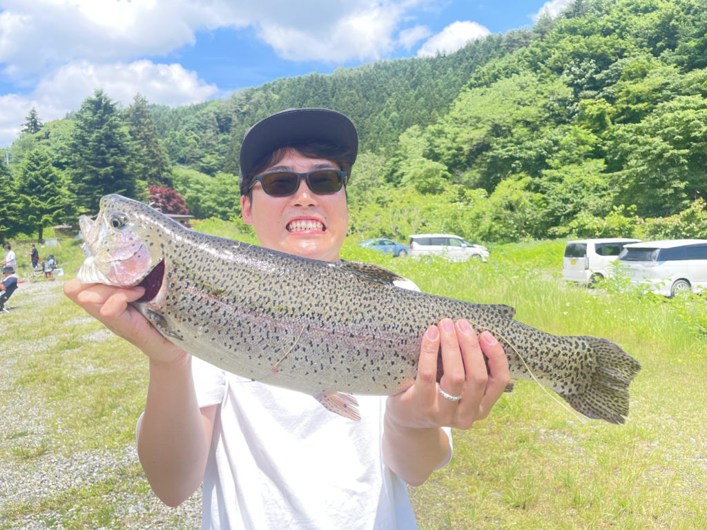 【頂鱒５６ｃｍ】全体