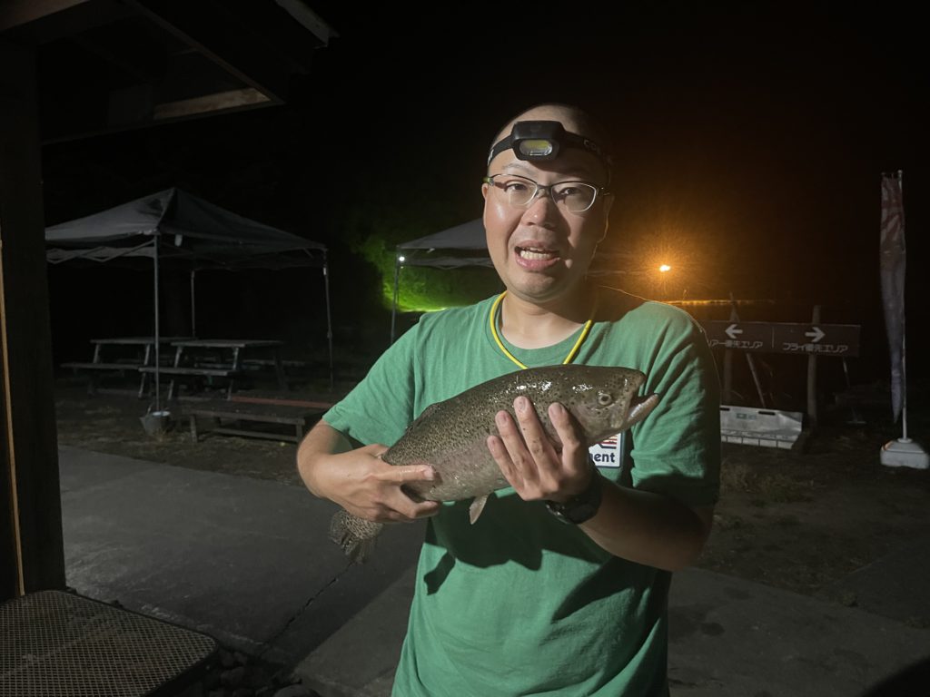 【頂鱒５２ｃｍ】全体