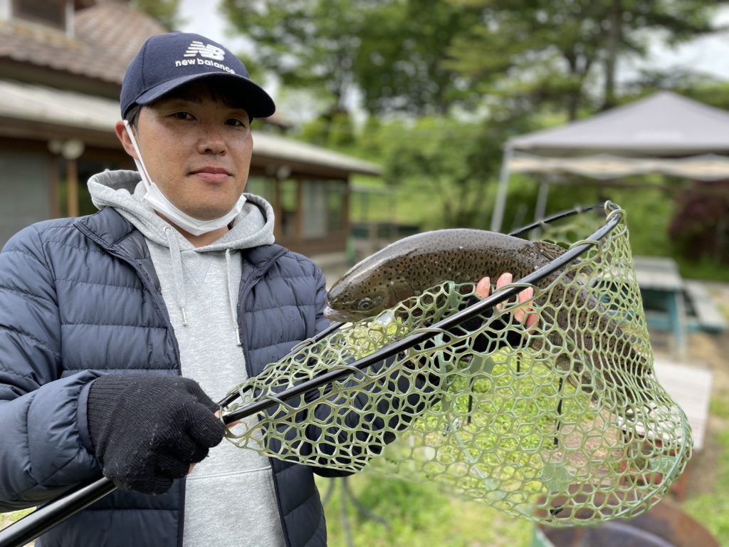 【頂鱒５８ｃｍ】全体