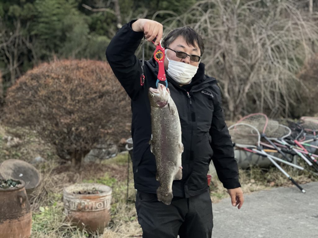 【頂鱒５５ｃｍ】全体