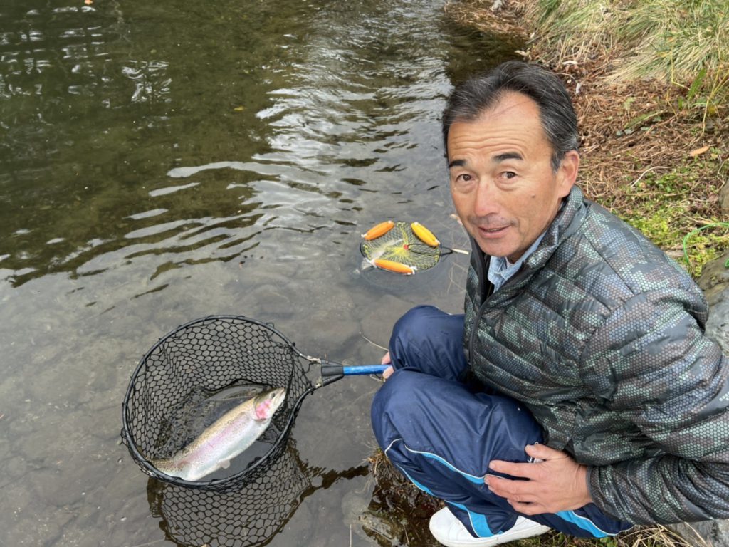 【頂鱒５６ｃｍ】全体