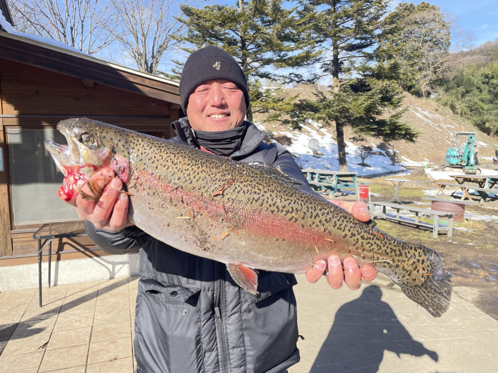 【頂鱒６０ｃｍ】全体