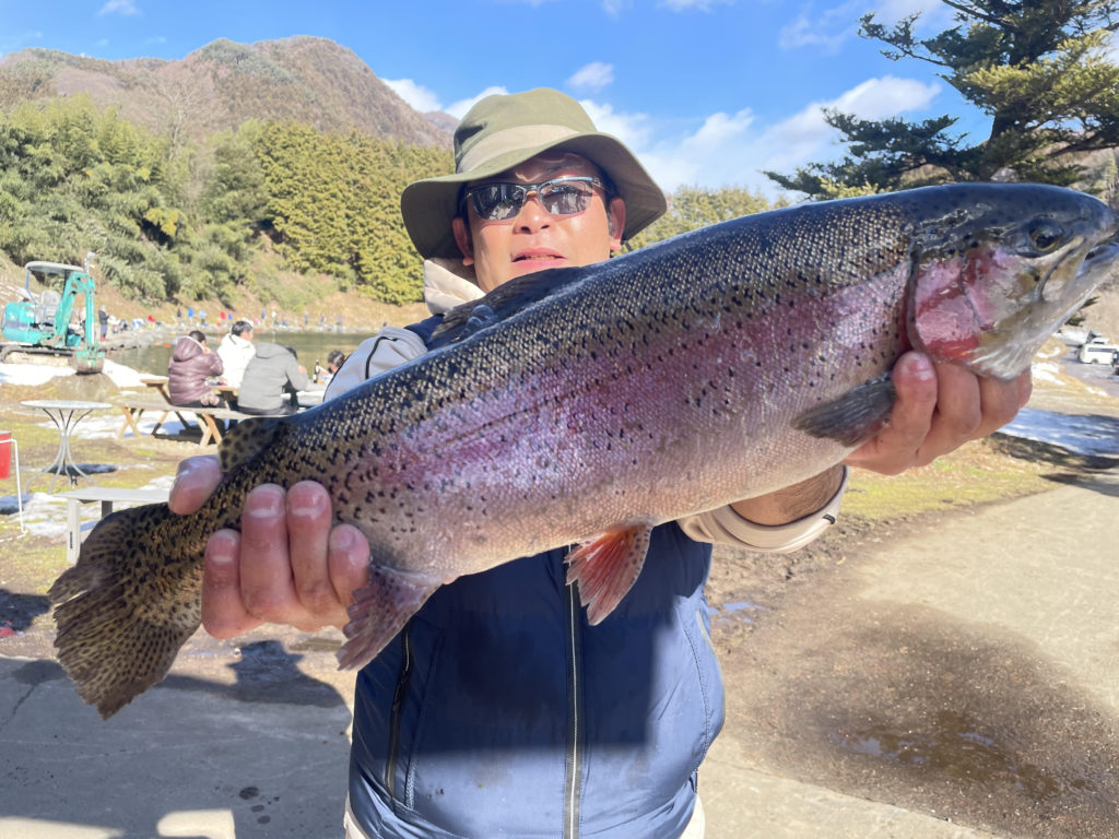 【頂鱒６１ｃｍ】全体