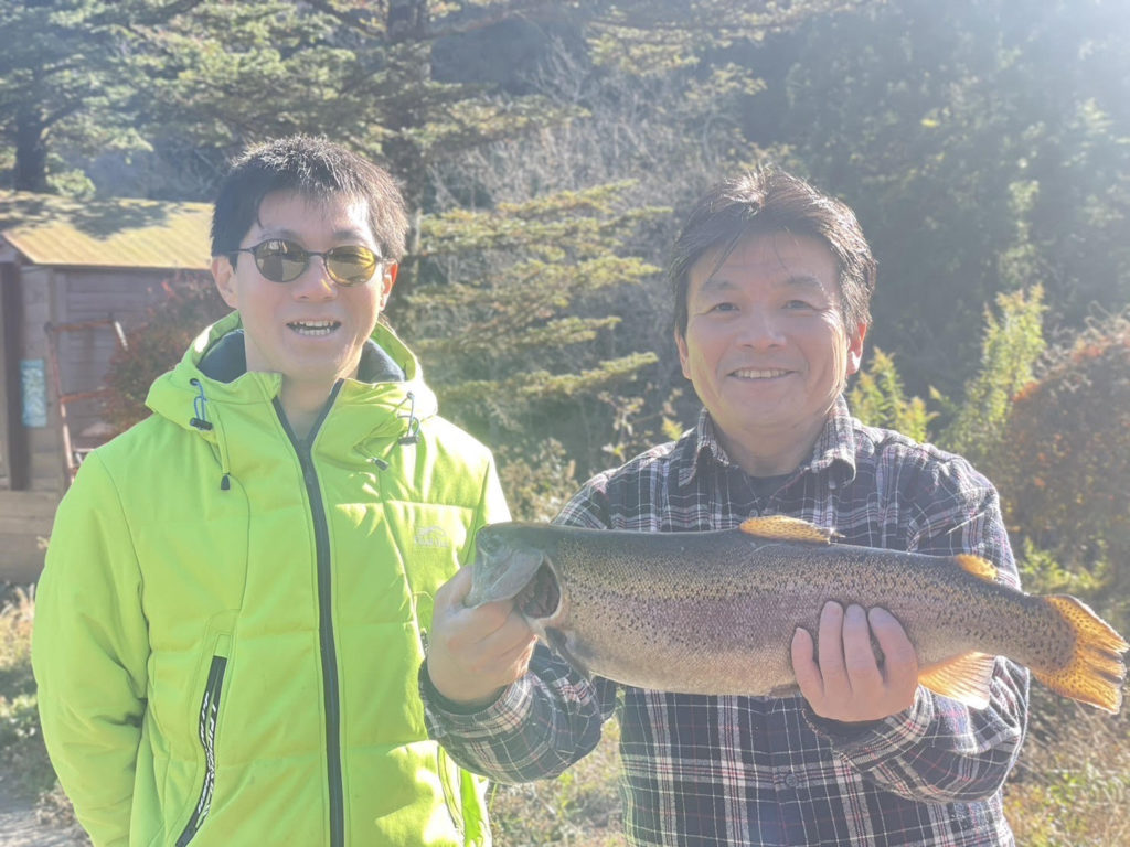 【頂鱒５２ｃｍ】全体