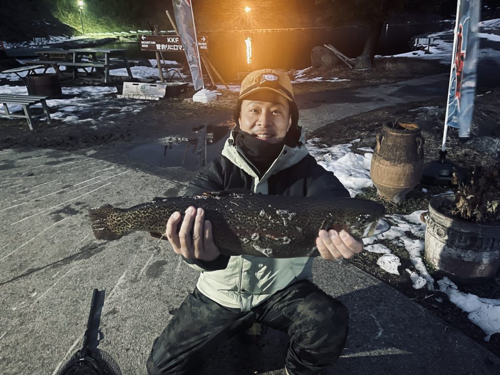 【頂鱒６０ｃｍ】全体