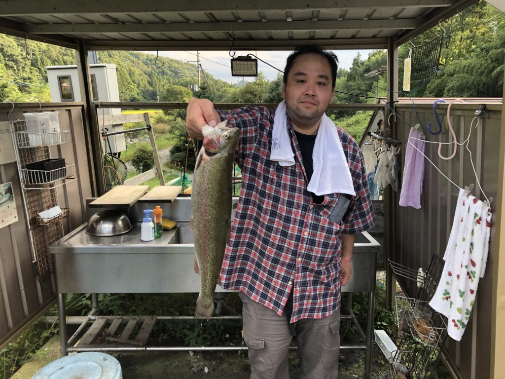 【頂鱒５６ｃｍ】全体