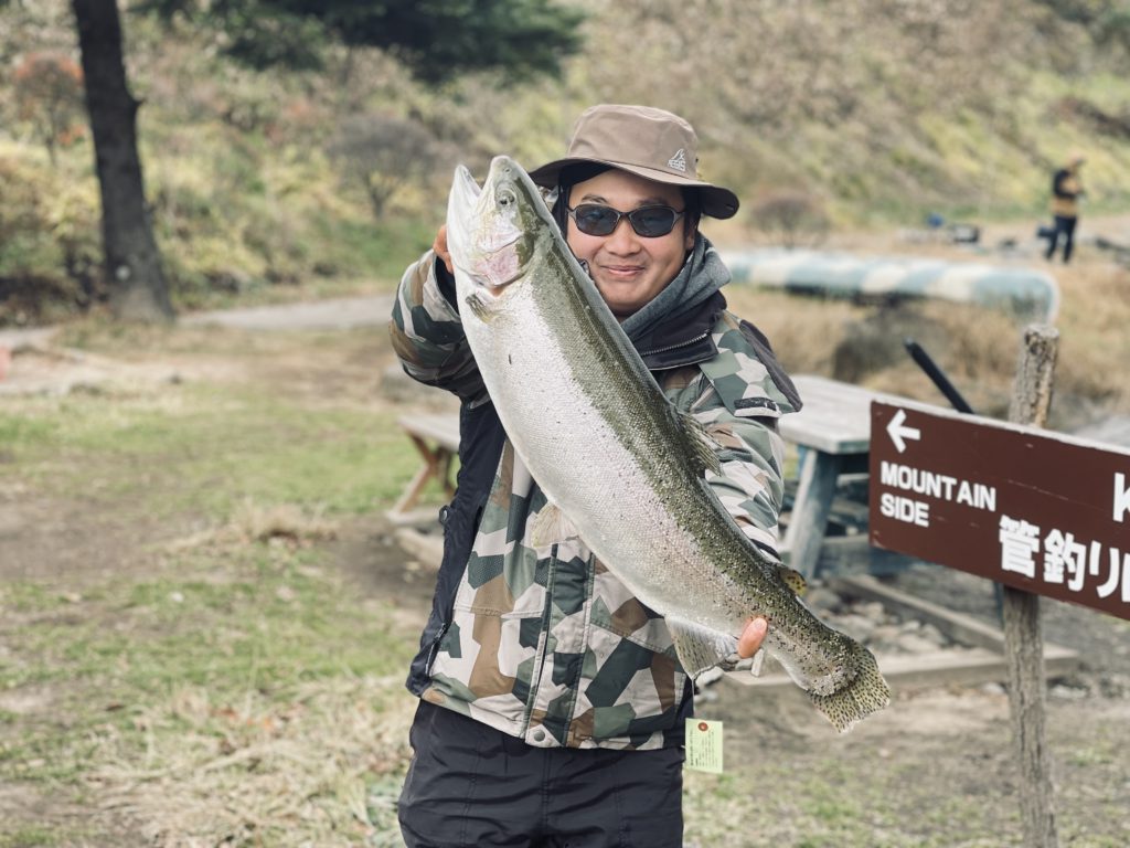 【頂鱒７６ｃｍ】全体