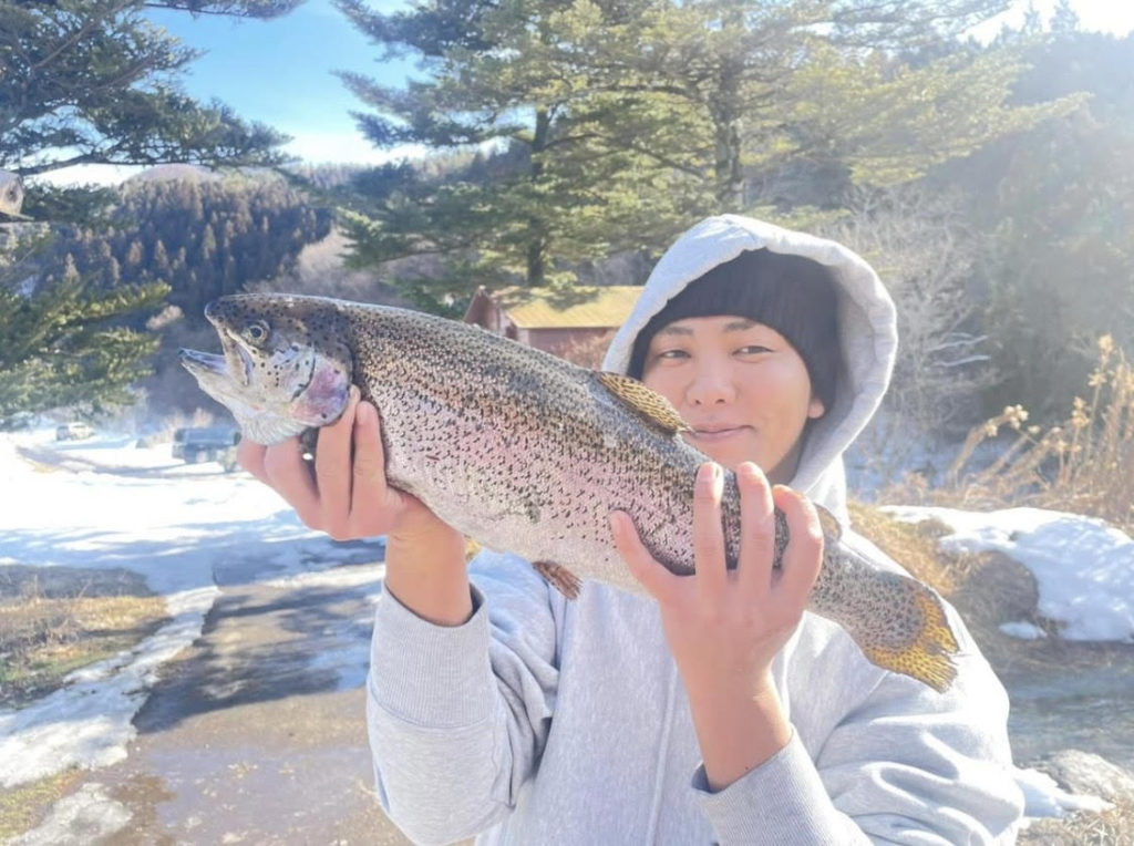 【頂鱒５４ｃｍ】全体