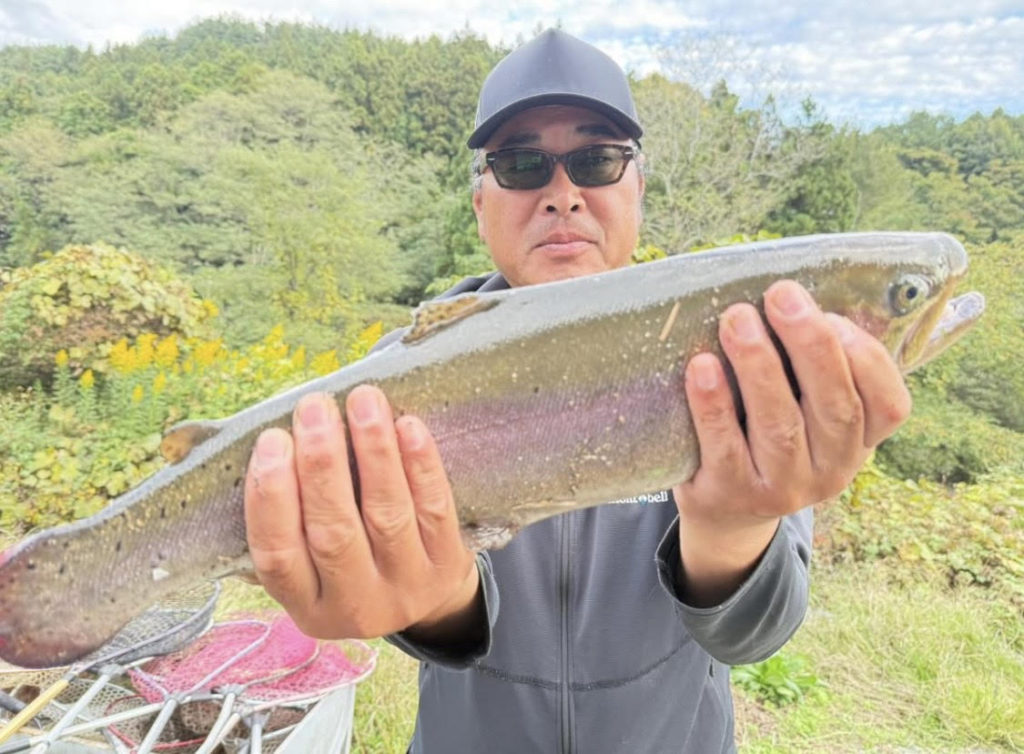 【頂鱒５０ｃｍ】全体