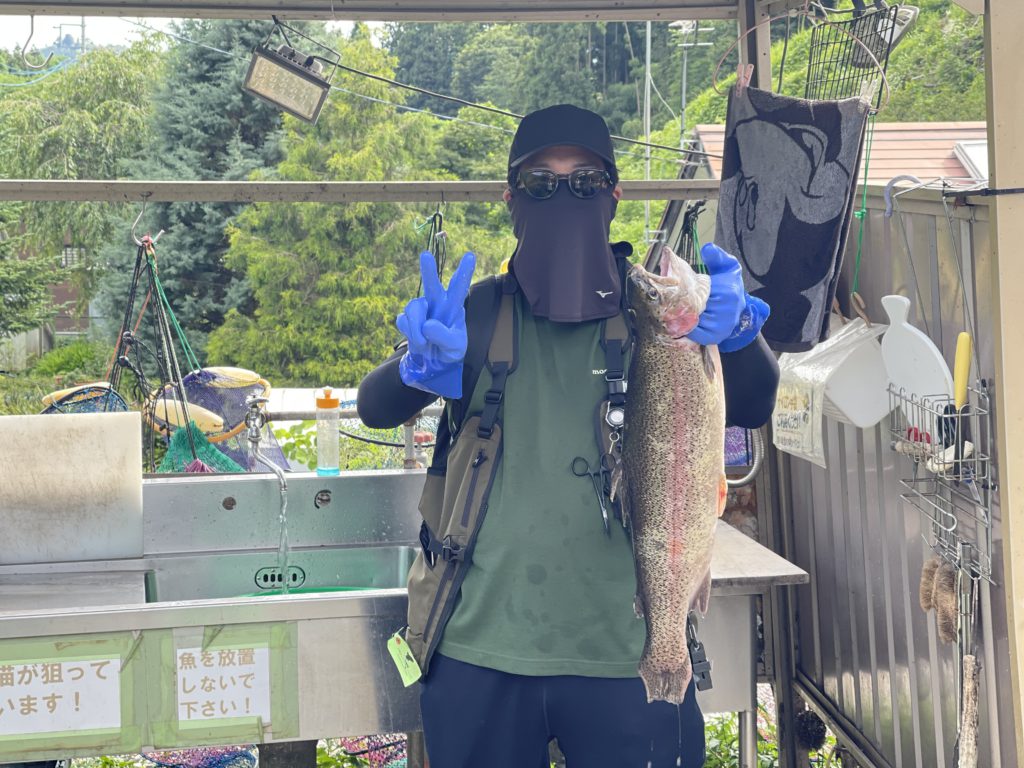 【頂鱒６４ｃｍ】全体