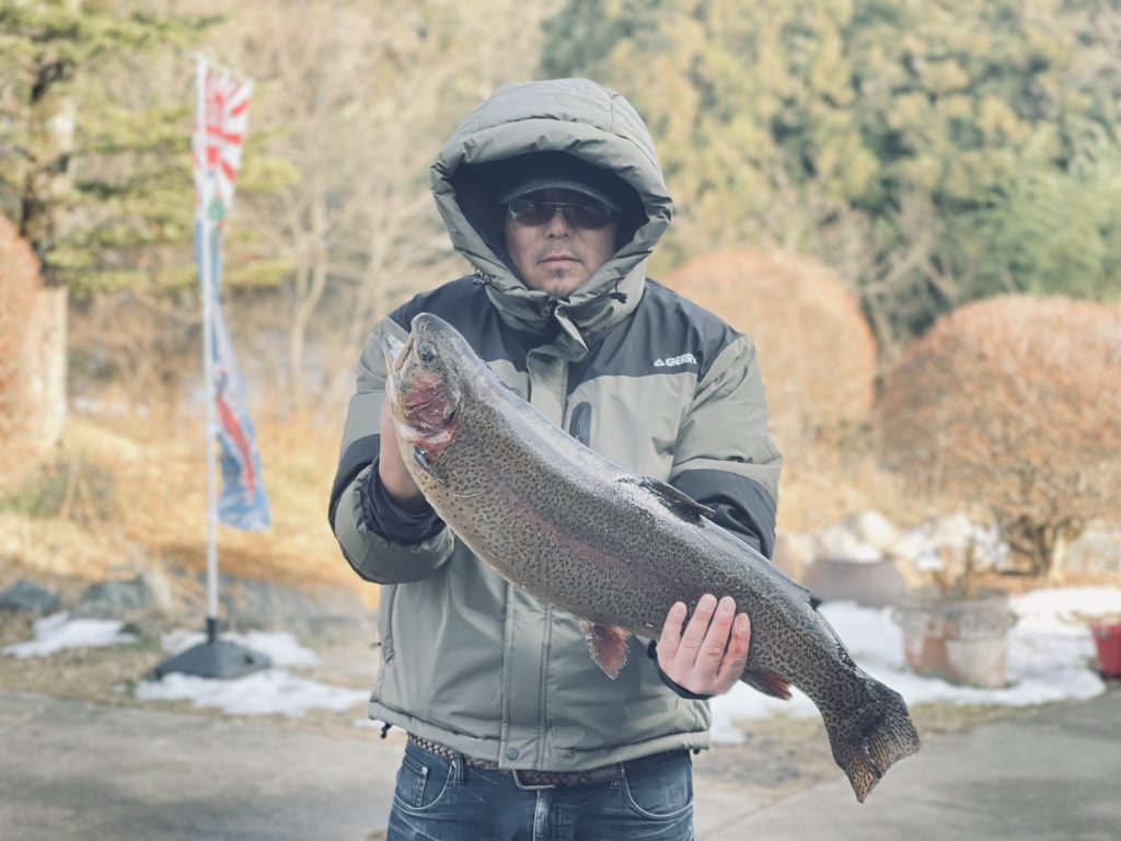 【頂鱒７８ｃｍ】全体