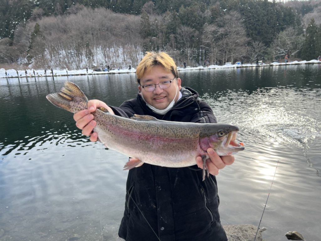 【頂鱒５５ｃｍ】全体