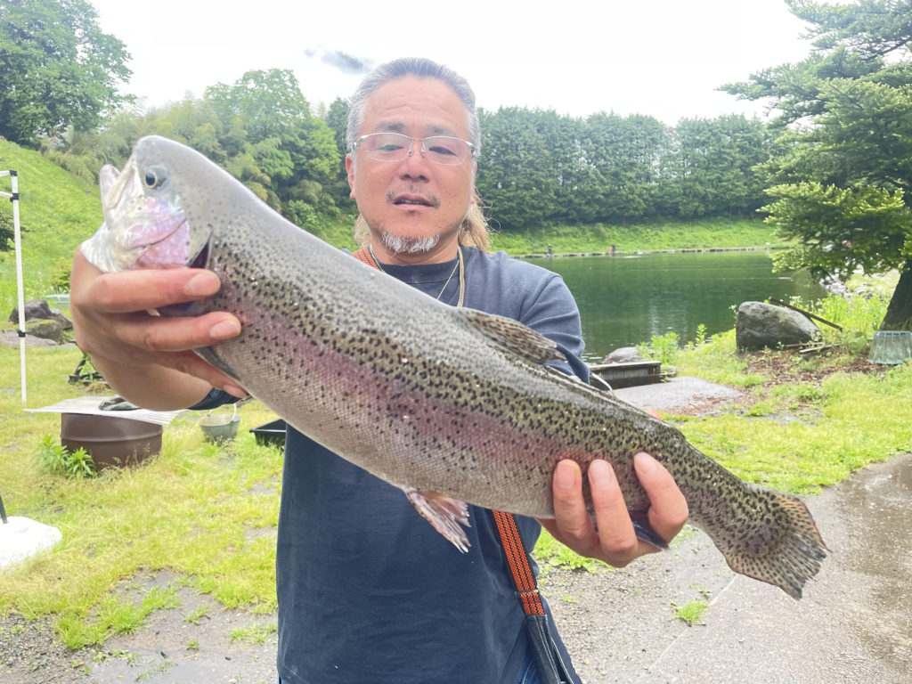 【頂鱒５５ｃｍ】全体