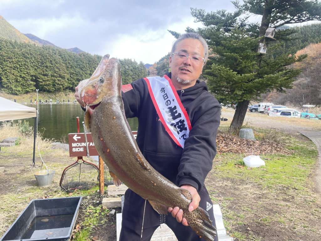 【頂鱒７８ｃｍ】全体