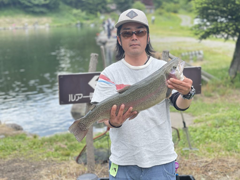 【頂鱒６２ｃｍ】全体