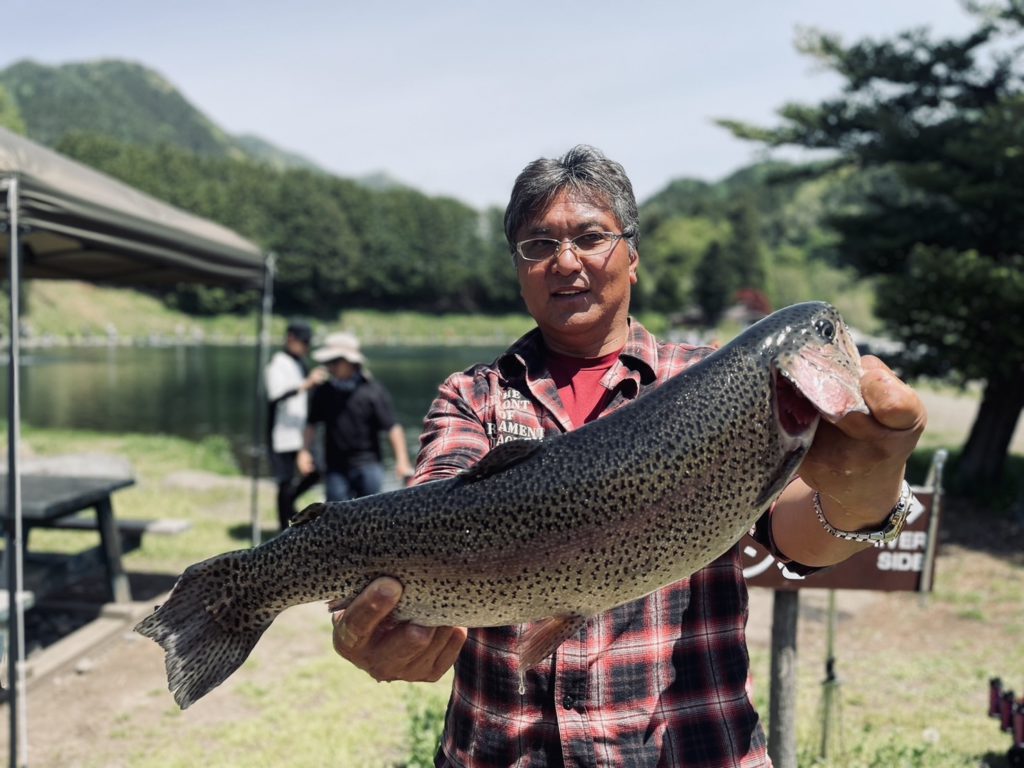 【頂鱒５８cm】全体