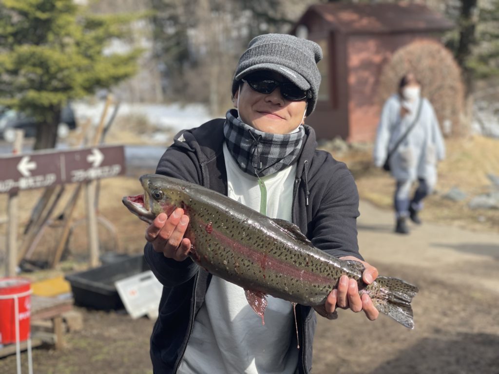 【頂鱒５４ｃｍ】全体