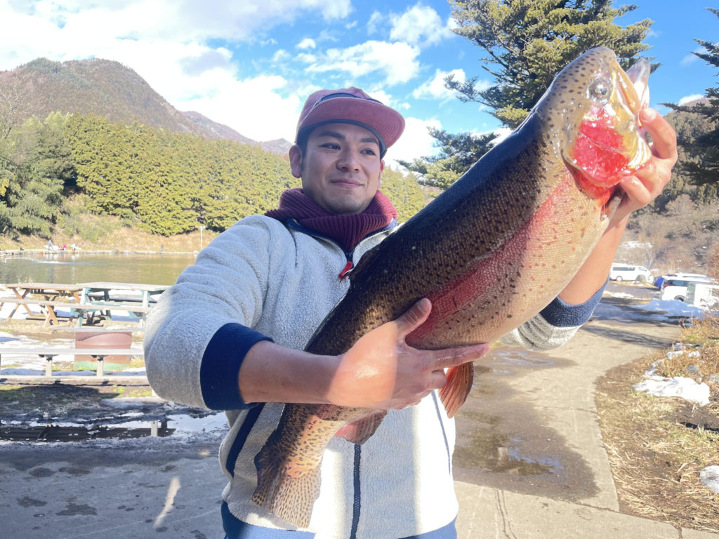 【頂鱒７２ｃｍ】全体